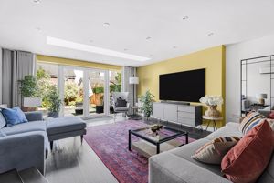 Lounge area- click for photo gallery